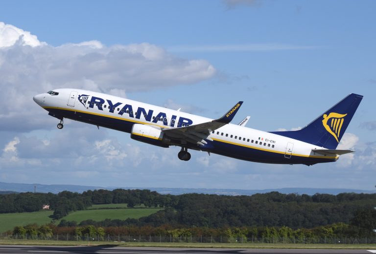 Novita Nel Mondo Ryanair Niente Piu Bagaglio A Mano Gratuito