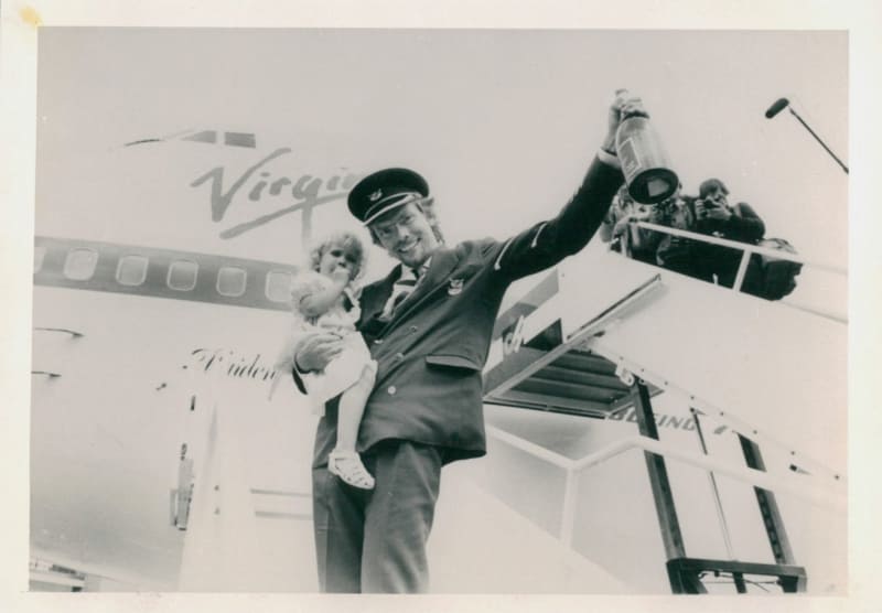 Da un ritardo aereo è nata la Virgin Atlantic: ecco la storia di Richard Branson