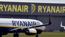 Ryanair in crisi a causa del covid: riduzione dei voli e chiusura di basi